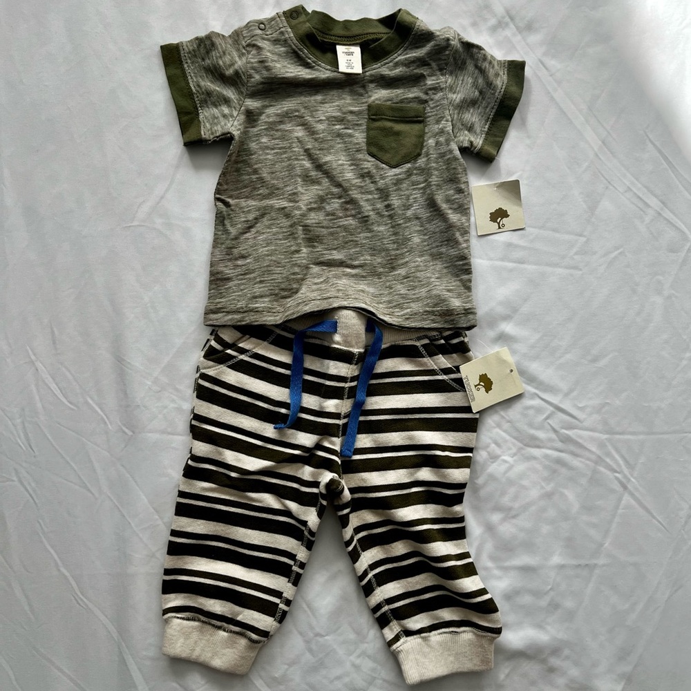 Tucker & Tate matching infant set size 6 months. New with tags.